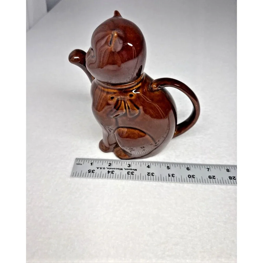 Chinese Ceramic Cat-Shaped Teapot Brown Glaze